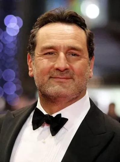 portrait de gilles lellouche