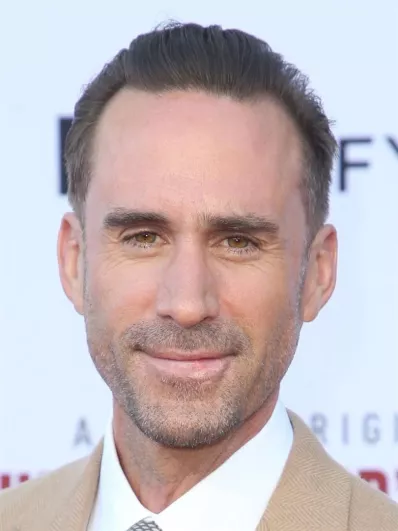 Joseph Fiennes