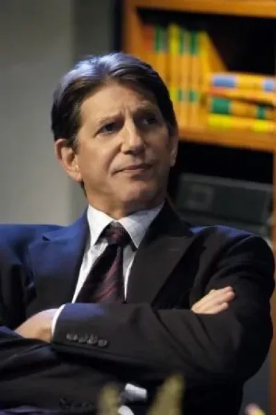 Peter Coyote